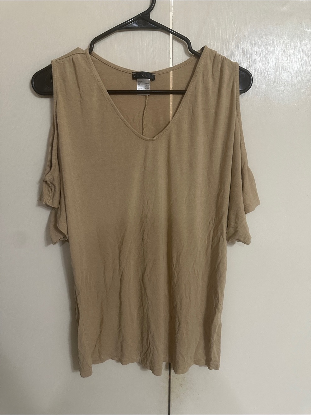 VENUS Taupe Cold-Shoulder V-Neck Short Sleeve Top